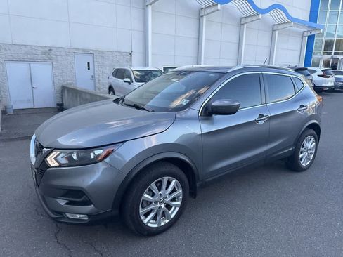 Used 2021 Nissan Rogue Sport SV image 5