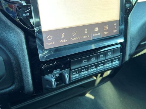 New 2025 RAM 2500 Tradesman image 41