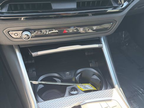Used 2025 BMW M340i RWD image 22
