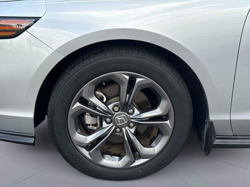 Certified 2023 Honda Accord EX image 11