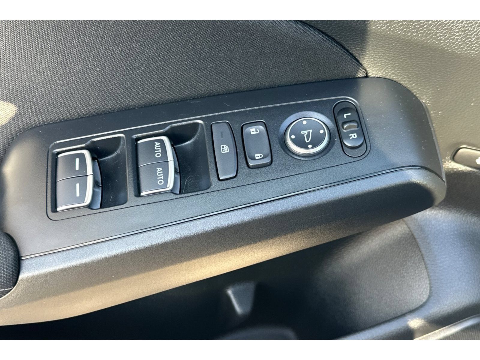 Used 2025 Honda Civic Sport image 12