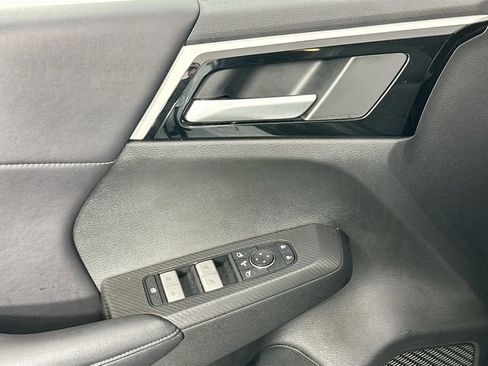 Used 2024 Mitsubishi Outlander SE image 24