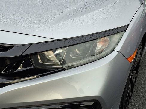 Used 2019 Honda Civic Sport image 9