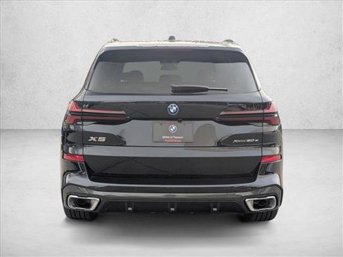 New 2026 BMW X5 xDrive50e w/ M Sport Package image 8