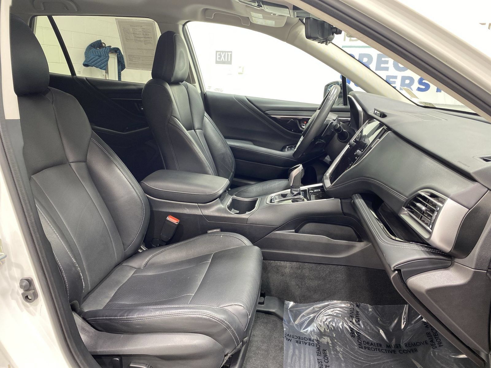 Used 2023 Subaru Outback Touring XT AWD/4WD image 25