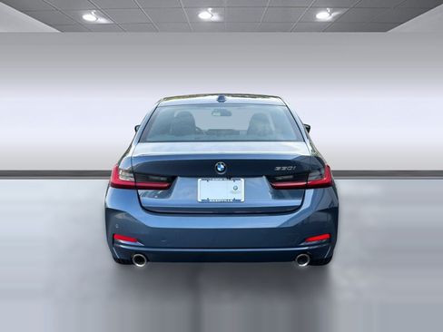 Used 2025 BMW 330i Sedan RWD image 10