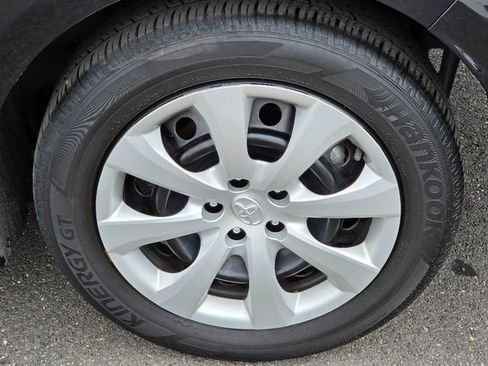 Used 2024 Toyota Corolla LE FWD image 15