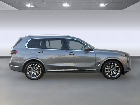 Certified 2024 BMW X7 xDrive40i image 7