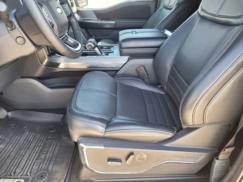 Used 2024 Ford F150 Platinum w/ FX4 Off-Road Package AWD/4WD image 24