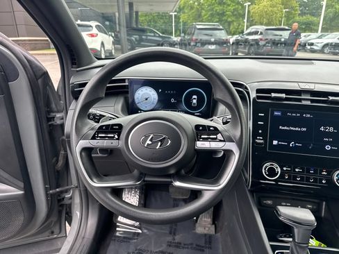 Used 2023 Hyundai Santa Cruz Night AWD/4WD image 14