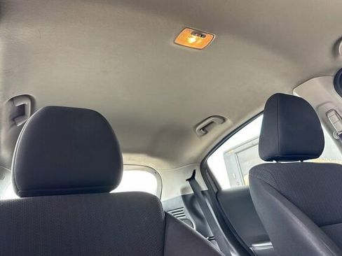 Used 2016 Honda HR-V LX image 17