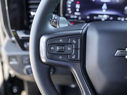Certified 2025 Chevrolet Silverado 1500 ZR2 w/ Technology Package image 17