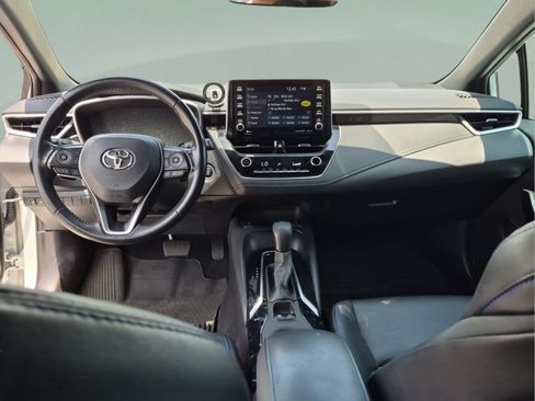 Used 2022 Toyota Corolla XSE FWD image 25