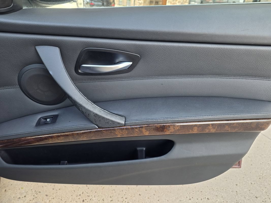 Used 2006 BMW 330xi Sedan AWD/4WD image 19