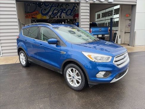Used 2018 Ford Escape SEL image 4