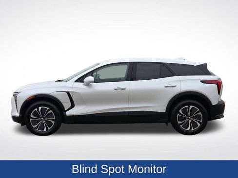 Used 2024 Chevrolet Blazer EV LT AWD/4WD image 8
