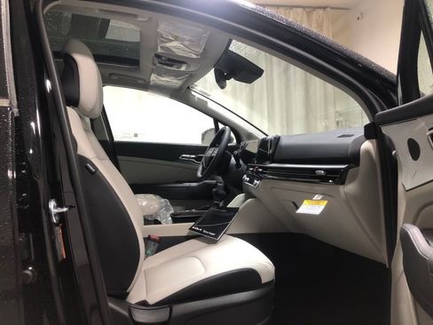 New 2026 Kia Sportage EX image 14