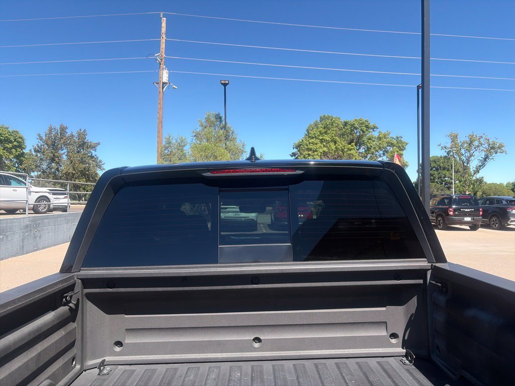 Used 2025 Honda Ridgeline Black Edition image 14