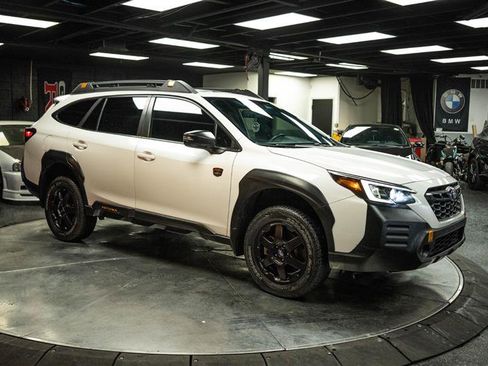 Used 2023 Subaru Outback Wilderness image 5