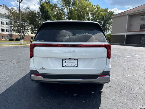New 2026 Kia Carnival SX image 4