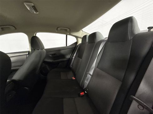 Used 2024 Nissan Sentra SV FWD image 26