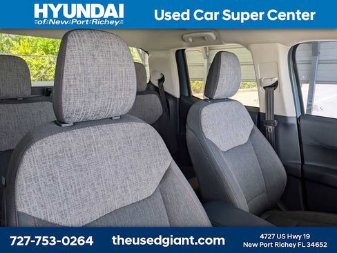 Used 2022 Ford Maverick XLT FWD image 6