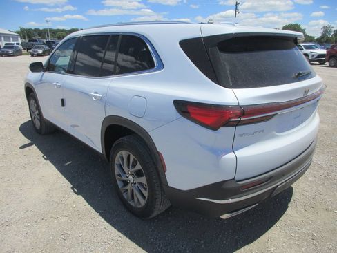 New 2026 Buick Enclave Preferred FWD image 7