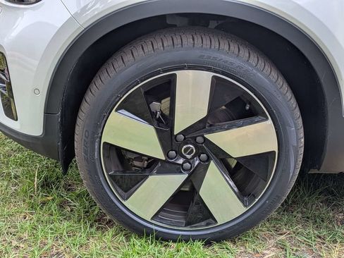 Used 2023 Volvo C40 P8 Recharge Ultimate w/ Protection Package Premier AWD/4WD image 9