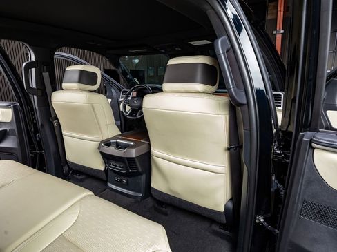 Used 2023 Toyota Tundra 1794 Edition image 32