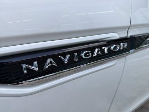 Certified 2023 Lincoln Navigator L Black Label AWD/4WD image 8