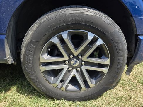 Used 2023 Ford F150 XL w/ STX Appearance Package RWD image 9