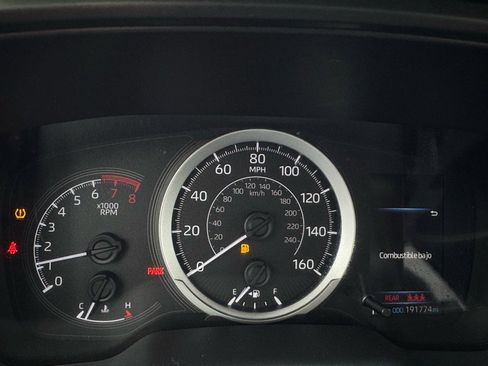 Used 2022 Toyota Corolla LE image 18