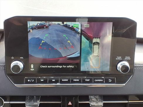 Used 2024 Mitsubishi Outlander SE image 43