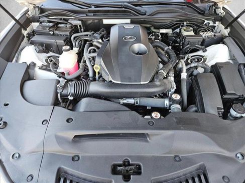 Used 2019 Lexus RC 300 image 21