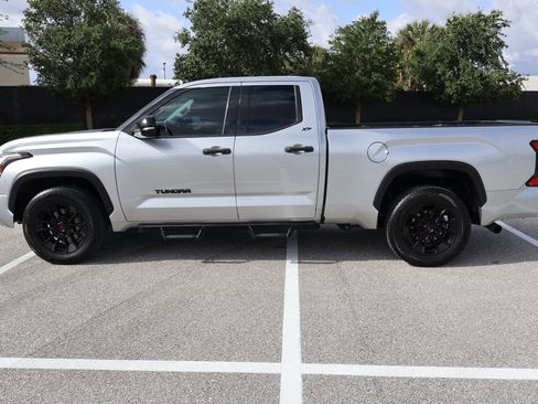 Used 2022 Toyota Tundra SR5 w/ SR5 Convenience Package RWD image 12