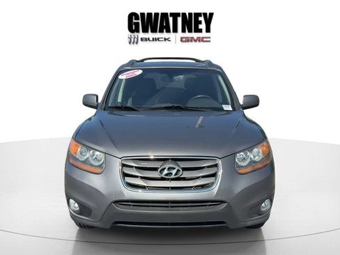 Used 2010 Hyundai Santa Fe Limited w/ Navigation Pkg 4 FWD image 2