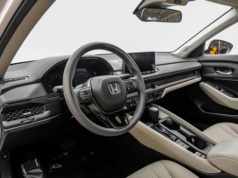 Used 2024 Honda Accord EX image 3