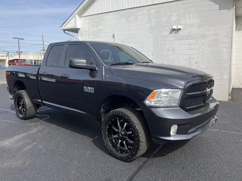 Used 2016 RAM 1500 Express AWD/4WD image 2