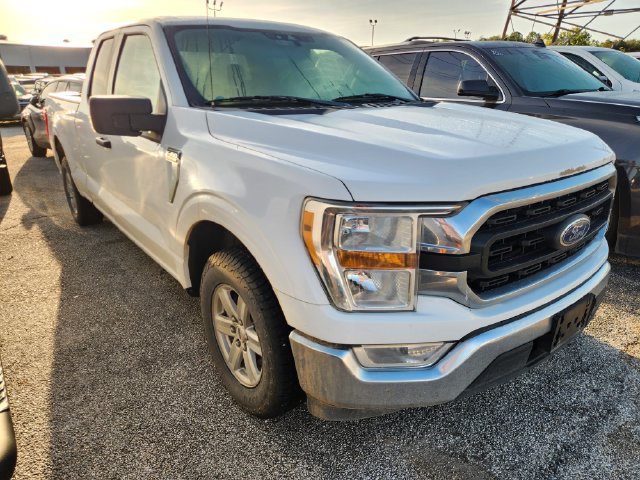 Used 2021 Ford F150 XLT w/ Equipment Group 301A Mid RWD image 1