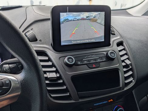 Used 2019 Ford Transit Connect XL FWD image 26