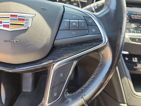 Certified 2022 Cadillac XT5 Premium Luxury AWD/4WD image 23