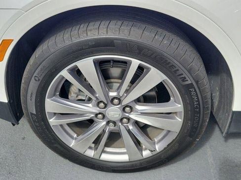 Certified 2024 Cadillac XT5 Premium Luxury w/ Technology Package image 9