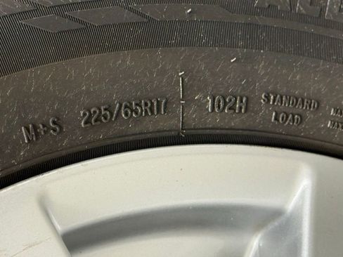 Used 2019 Nissan Rogue SV image 42