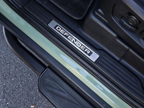 Used 2023 Land Rover Defender 110 75th Limited Edition image 71