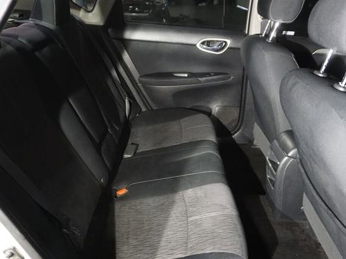 Used 2014 Nissan Sentra SV FWD image 21
