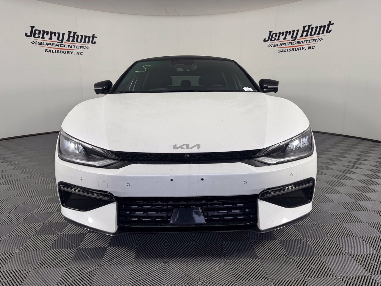 Used 2023 Kia EV6 GT-Line w/ GT-Line Suede Seat Package AWD/4WD image 4