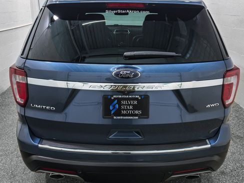 Used 2019 Ford Explorer Limited w/ Ford Safe & Smart Package image 7