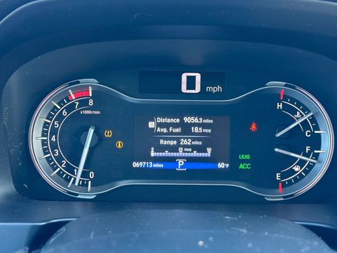 Used 2017 Honda Pilot Elite image 17