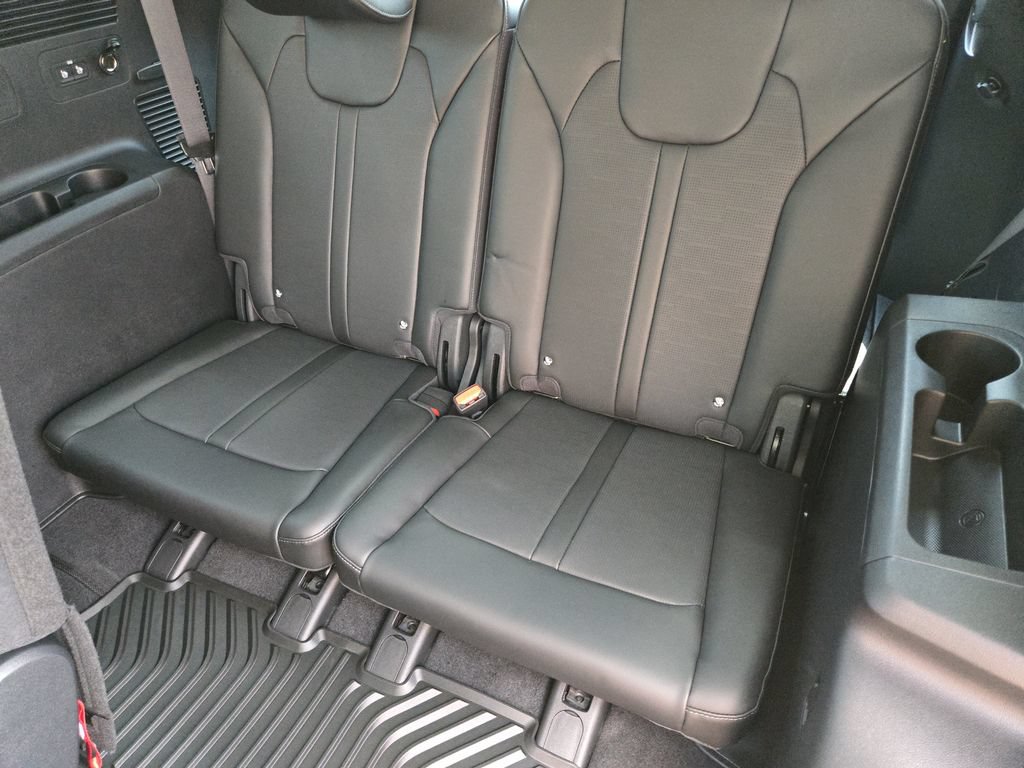 New 2026 Kia Sorento S w/ S Panoramic Sunroof Package FWD image 24
