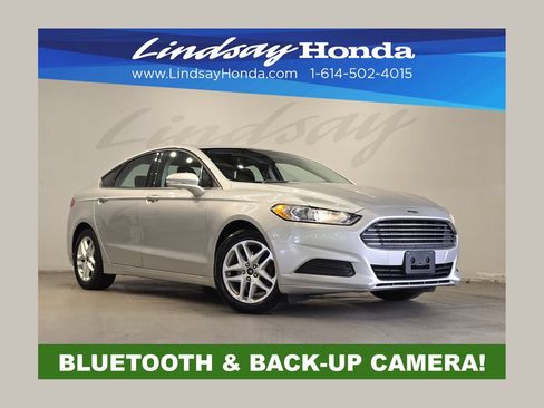 Used 2015 Ford Fusion SE FWD image 1
